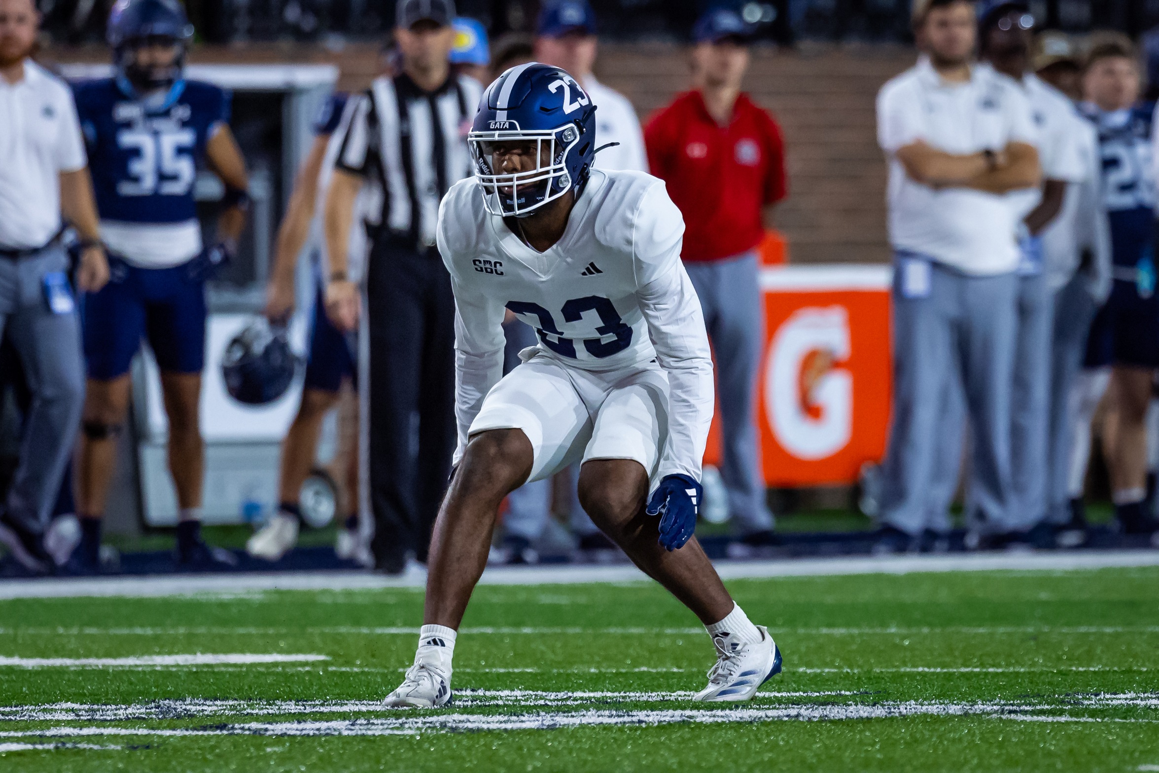 Dorrian Smith completed his second season at Georgia Southern with 42 tackles, 5.5 TFLs, 3 forced fumbles & 3 pass break ups.